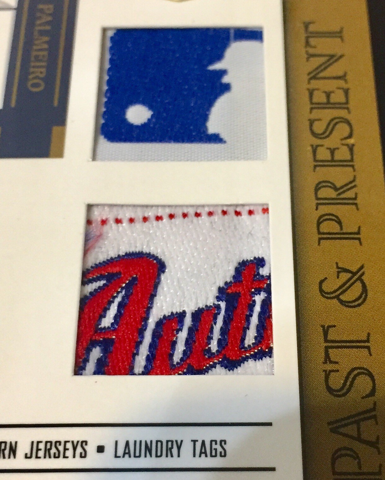 2005 Prime Patches Rafael Palmeiro MLB Logoman Shield Laundry Tag Dual Patch 3/5 view 3