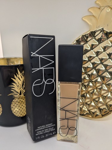 NARS Natural Radiant Longwear Foundation 30ml - Medium 3.5 Vanuatu - NEW IN BOX - Picture 4 of 8