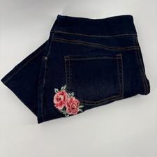 The Pioneer Woman XL Dark Wash Floral Embroidered Pull On Bootcut Jeans
