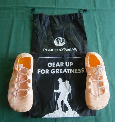 New in Bag Peak Footwear Savanna Adventure Shoe 5 Pink Outdoor Grip Barefoot 35