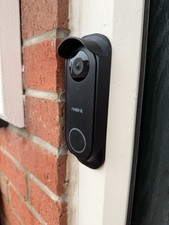 Reolink Doorbell PoE & Powered WiFi | Rain / Sun Protective Cover | Easy Clip On