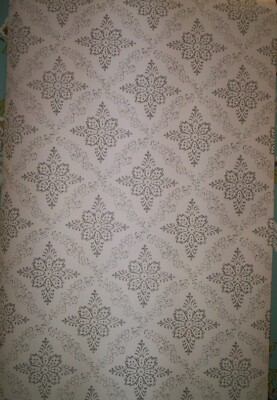 LIGHT GRAY GEOMETRIC FLORAL PREPASTED WALLPAPER # SCH13531