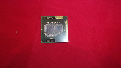 Processeur Intel SLBUA D'occasion - Testé Fonctionnel, Peut Avoir Des Traces De Pâte Thermique