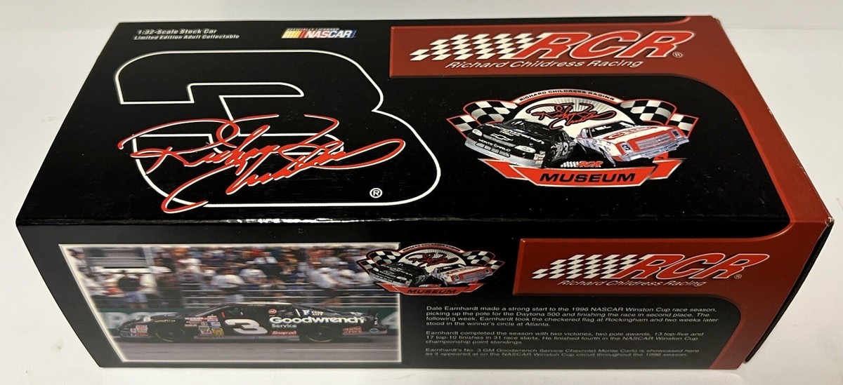 Dale Earnhardt 1/32 #3 GM Goodwrench Service Plus 2001 Monte Carlo