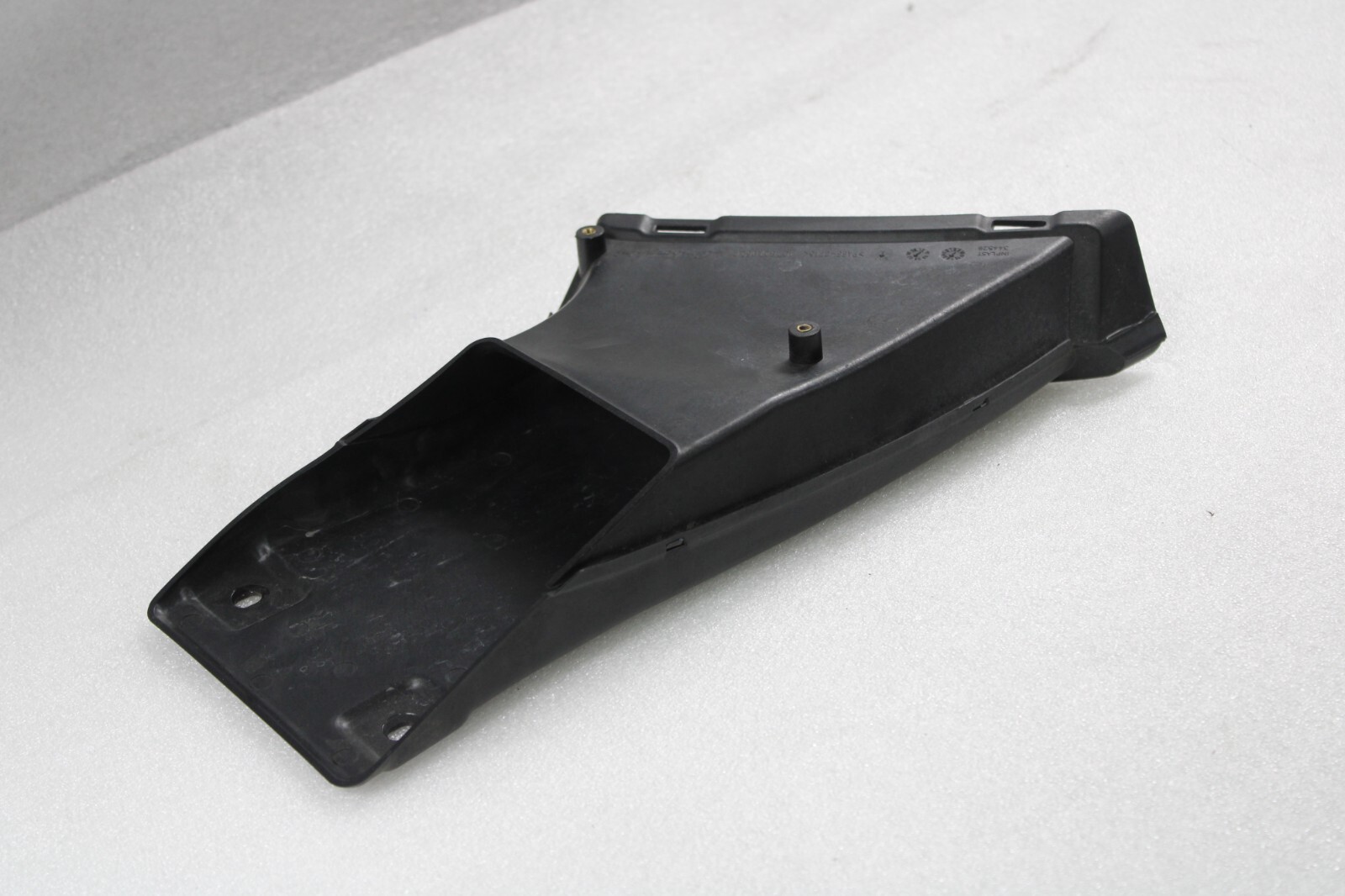 Lamborghini Gallardo, Spyder, RH, Deck Lid Air Duct, Used, P/N 407827962B