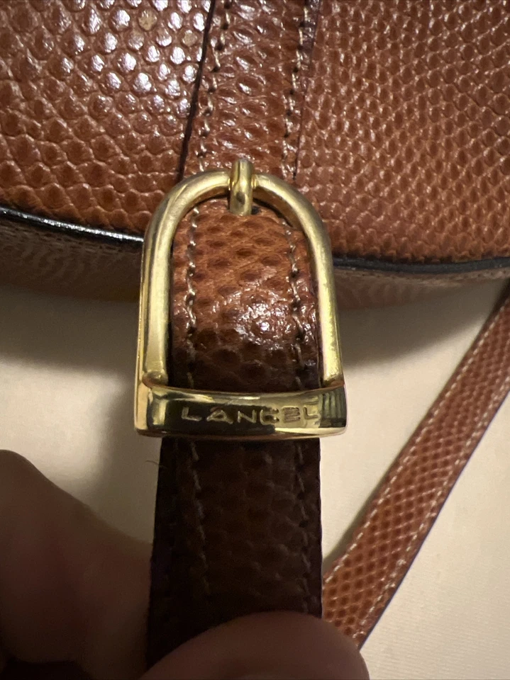 RARO BOLSO LANCEL PARIS DORADO HW HECHO EN ITALIA Foto 3 de 4