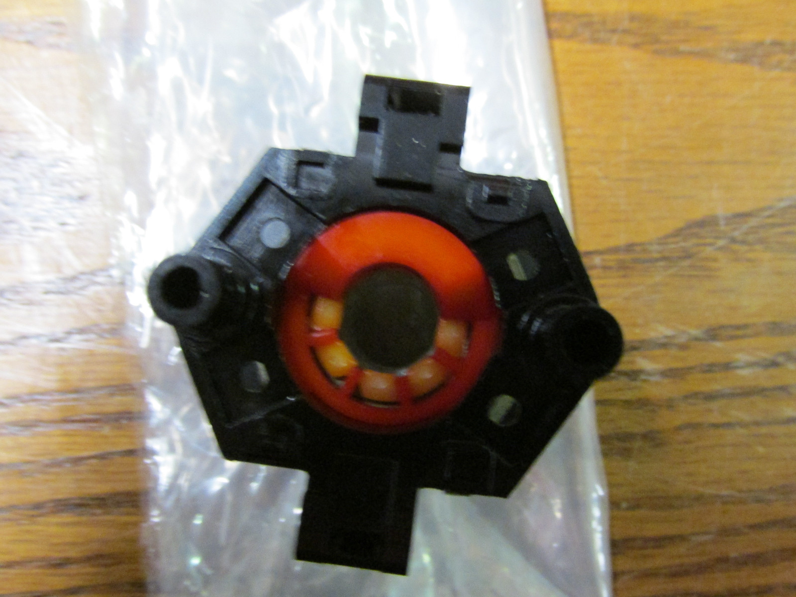 Picture 4 of 6