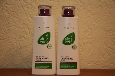 69,73 /L  2 x LR Aloe Vera Reinigungsmilch mit  50 % Aloe Vera Cleansing Milk