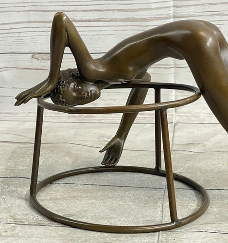 Sexy Nude Female Realistic Sun Bathing Beach Bronze Sculpture Statue Artwork - Picture 9 of 10