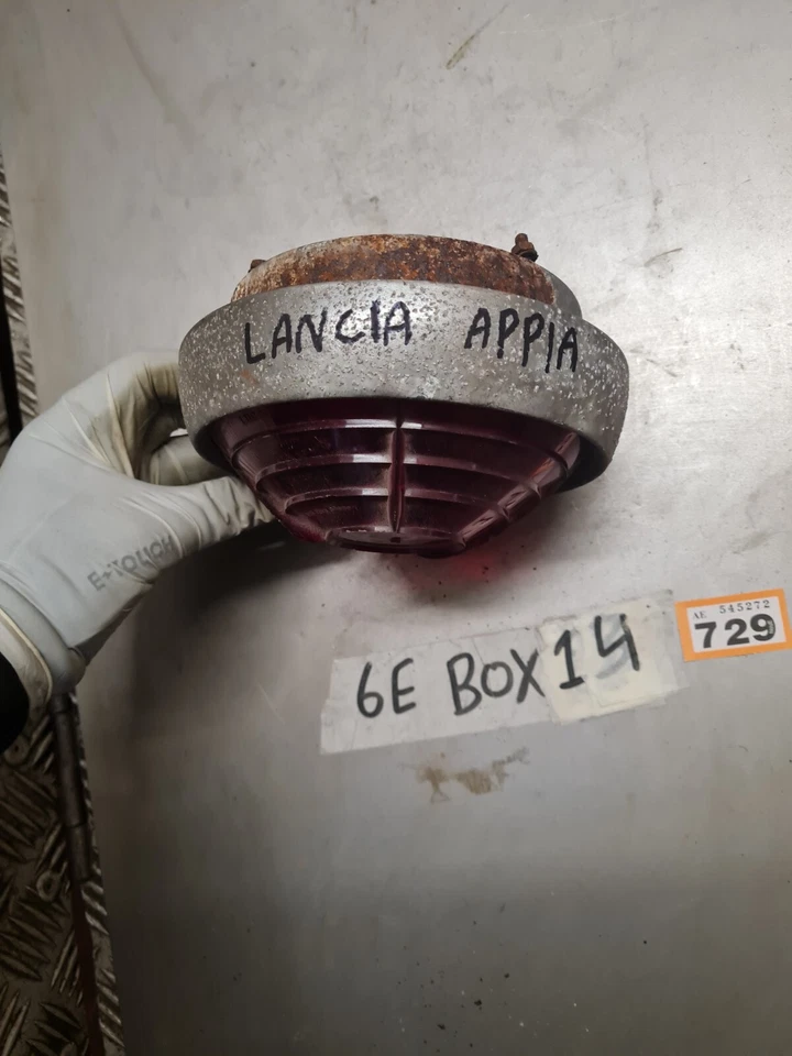 LANCIA APPIA FLAMINA LUZ TRASERA LUZ TRASERA LUZ TRASERA 1959-1960 Foto 3 de 4