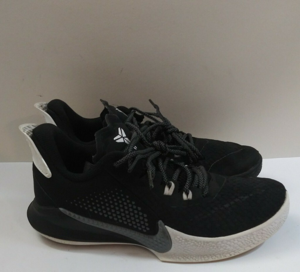 Size 6.5 - Nike Mamba Fury Snakeskin - Black Smoke Grey for sale