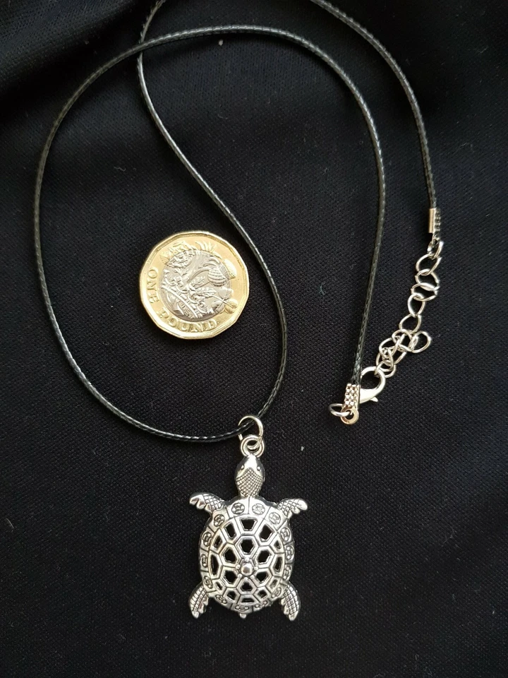 Collar Cordón Tortuga Animal Plata Negro Reptile Criatura Marina Dije  Foto 4 de 4
