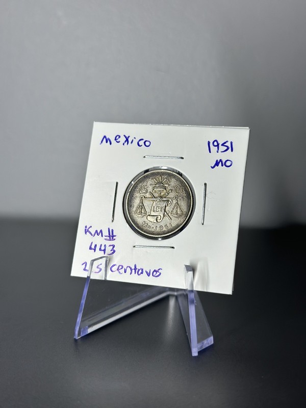 1951 Mo Mexico 25 Centavos – Silver .300 – KM#443 – Cap & Scales