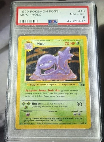 Pokémon Muk Fossil Holo Rare 13/62 PSA 8 1999 English Unlimited