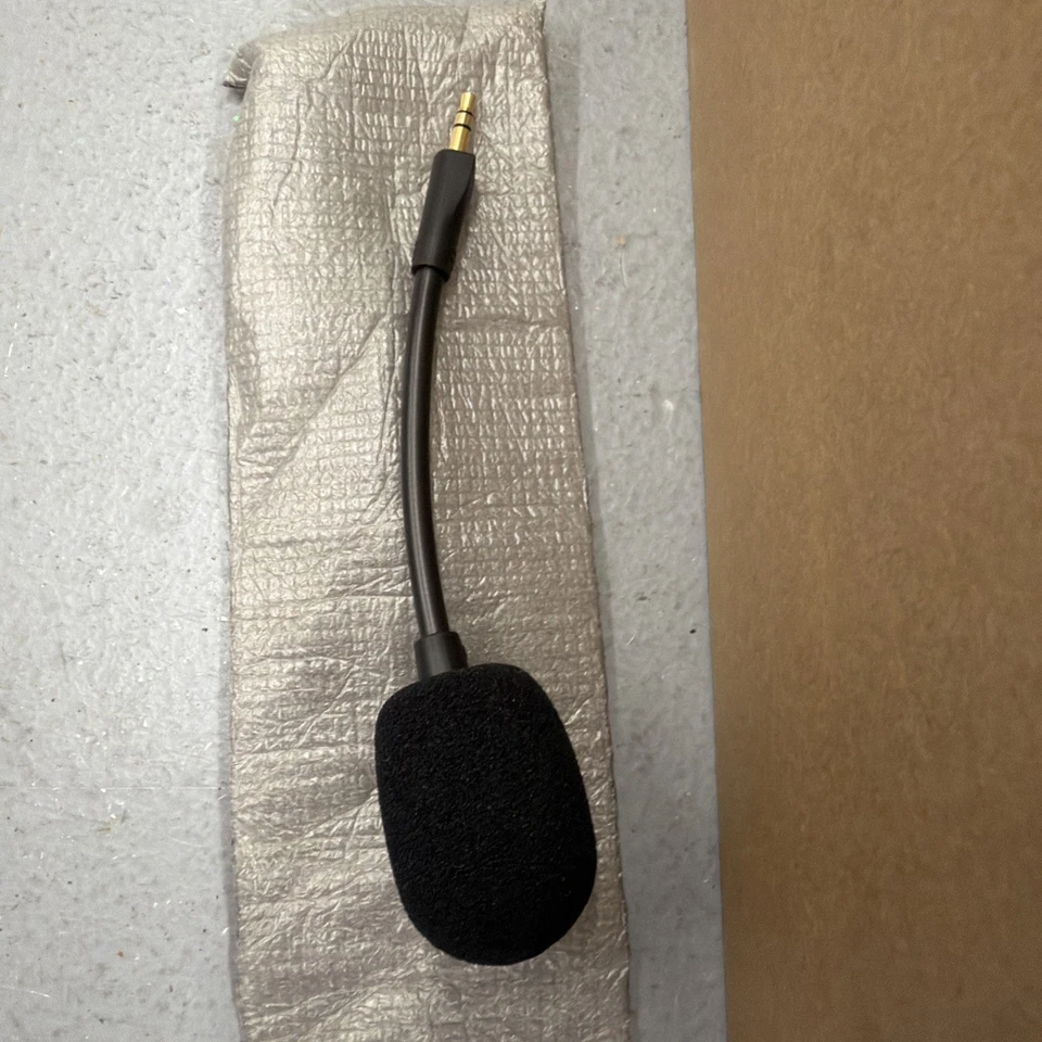 Razer - BlackShark V3 Wireless Over-the-Ear Gaming Headset for PC, Mac, Plays... - Image 4 of 4