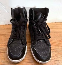 Pastry Glam Pie Glitter Hip Hop Sneaker Womens Size 8.5 Black  White Running