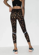 Sweaty Betty Zero Gravity 7/8 Running Leggings in a tortoise shell print Size XS