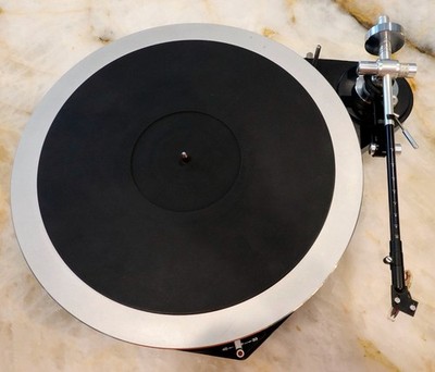 Micro Seiki DQX 500 Turntable, Ortofon Super OM20 Cartridge & Accessories