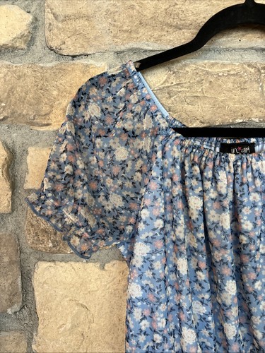 NEW In Girl Top Coastal Cottage Blue Feminine Floral Mesh Smocked Waist Preppy - Picture 2 of 5