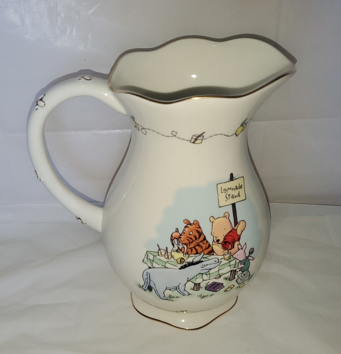 Lenox Winnie the Pooh 24kt gold Porcelain Pitcher Disney 