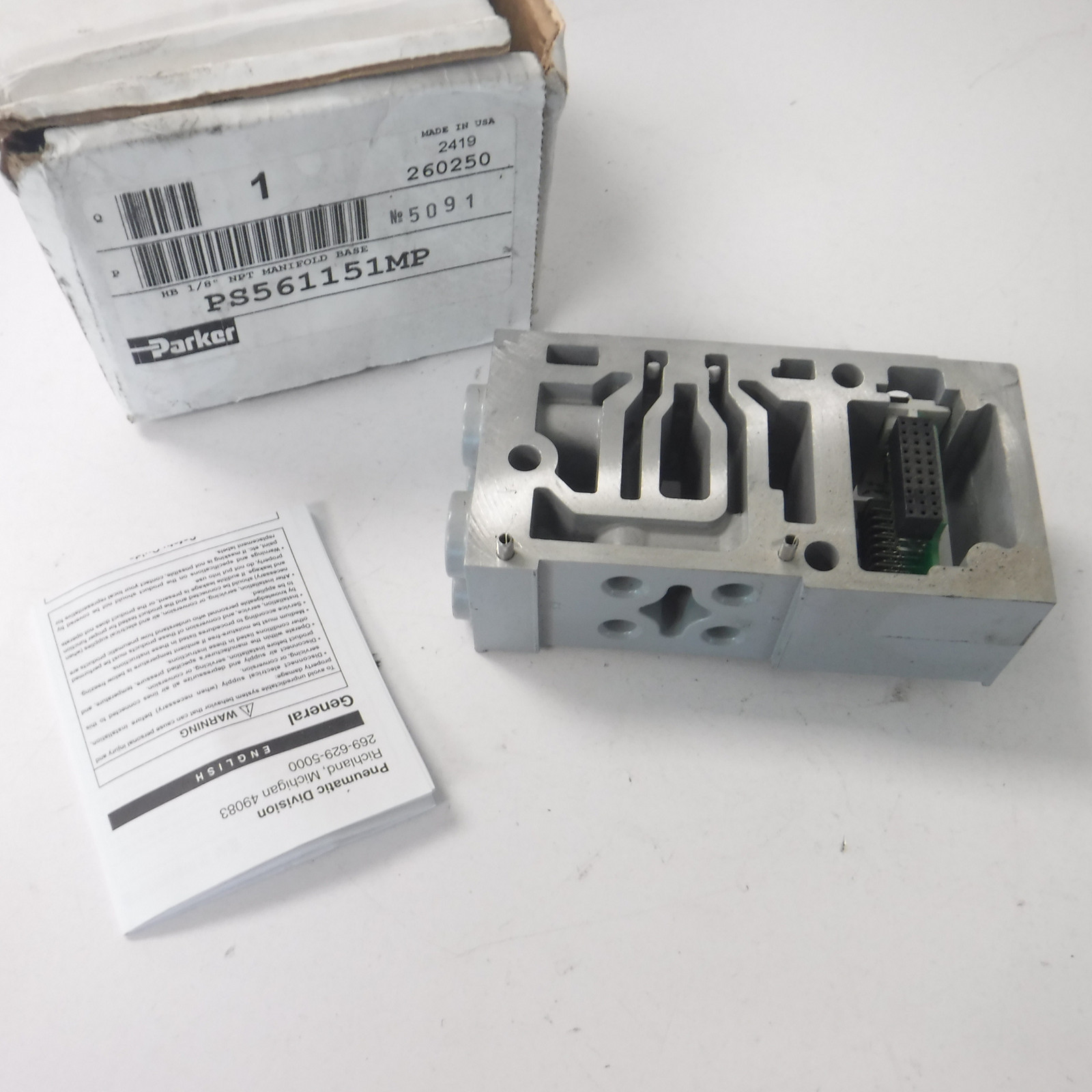 Parker Isys ISO HB End Ported Base Manifold PS561151MP