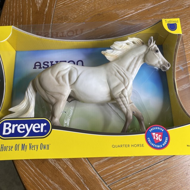 Ashton 2022 Tractor Supply Breyer Loping Quarter Horse for sale