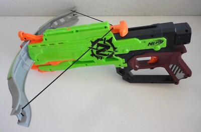 NERF Zombie Strike Crossfire Bow Hasbro 2015 CrossBow