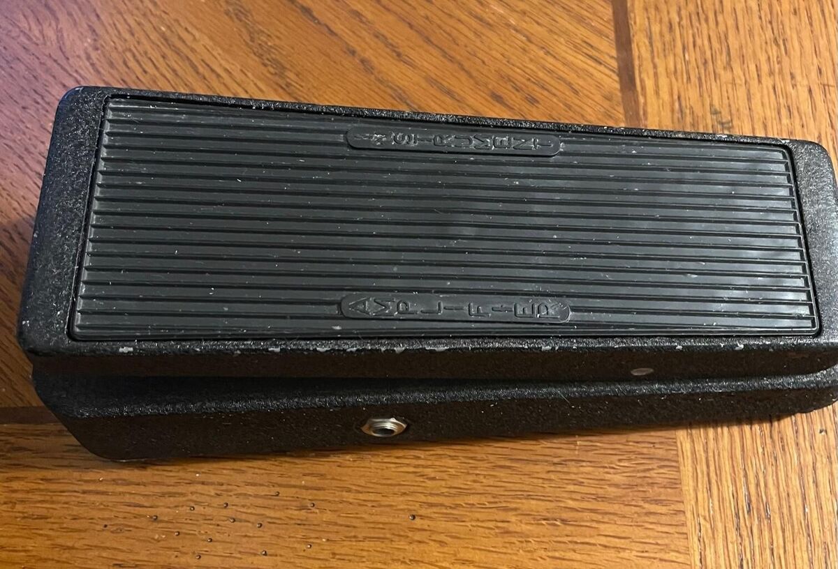 Vintage ORIGINAL Vox Cry Baby Wah-Wah Pedal - Italy 1960's Vintage ORIGINAL Vox Cry Baby Wah-Wah Pedal - Italy 1960's