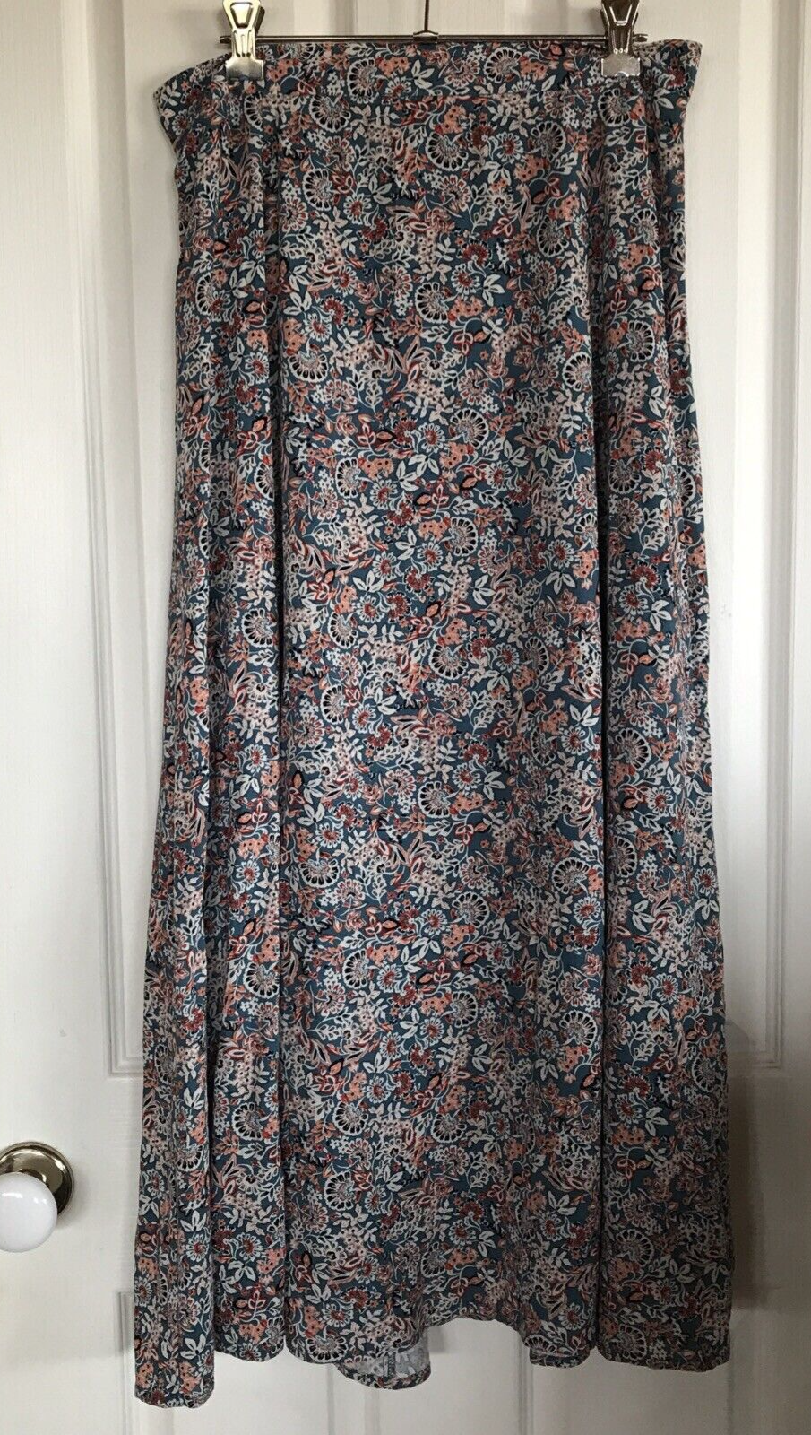 Forecast Maxi Skirt Size 10 Multicolor Floral Print Lined Front Slit Back Zip Closure-image