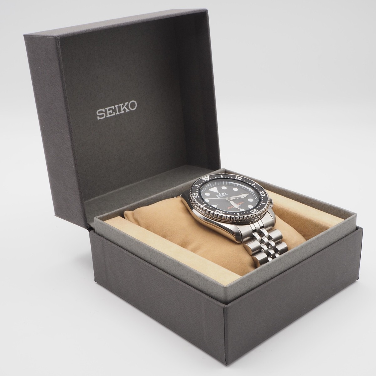 【SEIKO】SKX007 7S26-0020 ブレス無し NEAR MINT] SEIKO 7S26-0020 SKX007 Black Boy Diver 200m Men's
