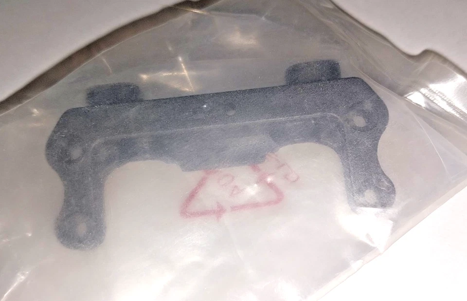 Racers Edge RC T02018 Rear Chassis Brace Mount for Switch Back - Image 4 of 4