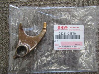 その他 And Y SUZUKI B-KING GX71A FORK GEAR SHIFT NO.3 25231-24F20 GEAR SHIFTING
