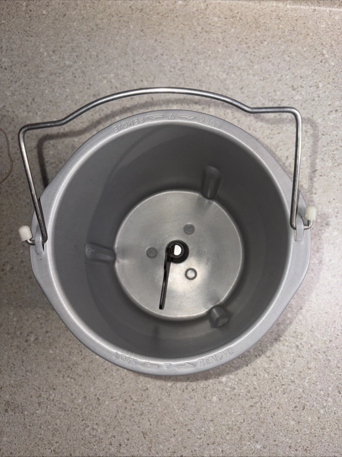 J72~Toastmaster Bread Maker Replacement Loaf Pan Model 1157S w/ Paddle