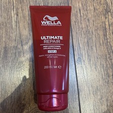 Wella Professionals Ultimate Repair Deep Conditioner  200ml
