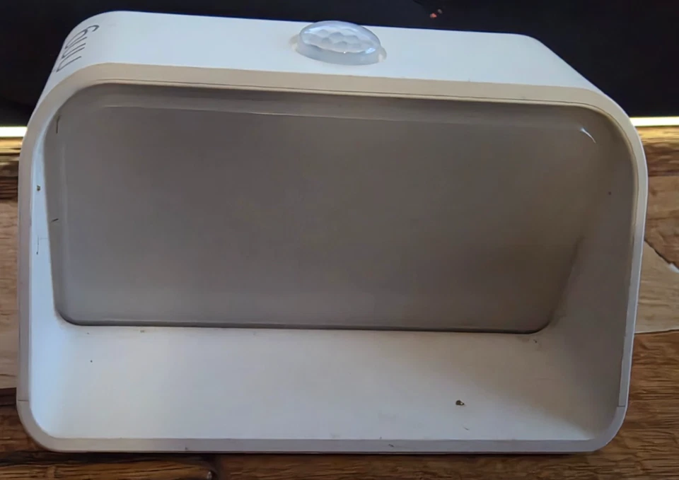 Ring Solar Steplight -- Outdoor Motion-Sensor Security Light, White - Image 4 of 4