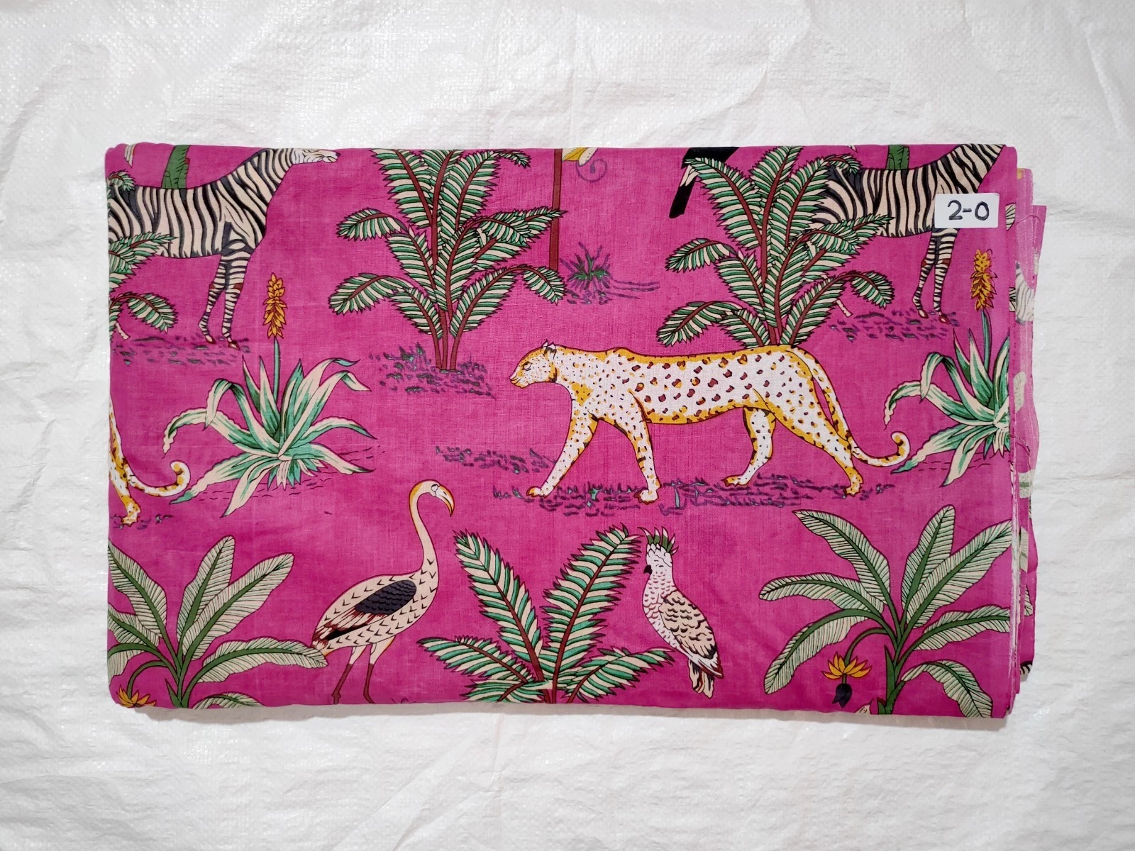 VETEMENTS Tessuto artigianale indiano 100% cotone rosa foresta sartoria cucito corsa 7 iarde US