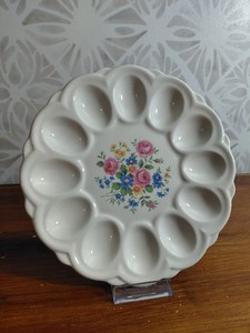 Vintage Deviled Egg Plate Floral Scalloped Edge 12 Egg White Ceramic 9"  ER Mark