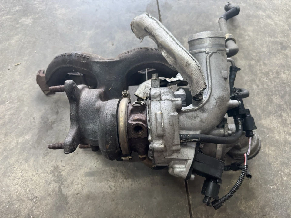 Cargador turbo Audi A3 Volkswagen CC EOS Jetta Golf Tiguan 2.0 06J145702K Foto 2 de 4