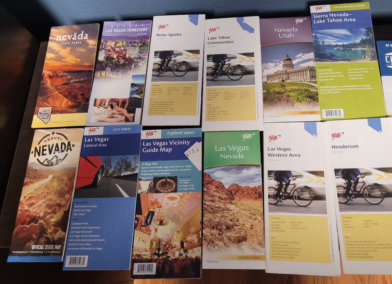 Lot of 12 maps , 9 are AAA Maps from Nevada, Las Vegas,  and Las Vegas/Utah