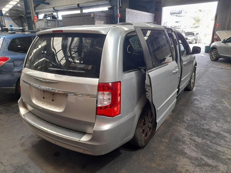 JXX CHRYSLER VOYAGER STARTER MOTOR DIESEL, 2.8, TURBO, RT, 03/08-12/14  - image 4 of 4