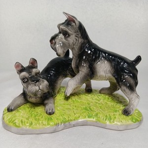 Shafford Schnauzer Figurine - MINT- Original Sticker