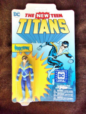 THE NEW TEEN TITANS NIGHTWING ACTION FIGURE NEW ON SEALED CARD