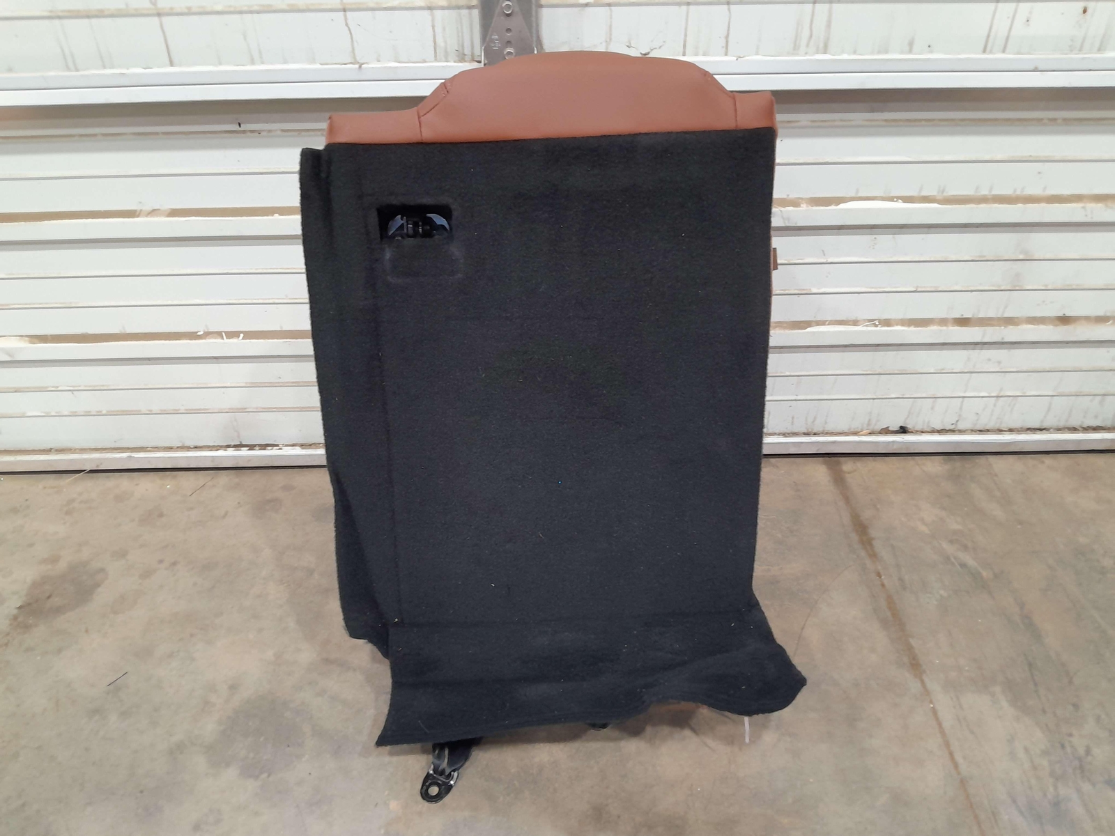14-24 Maserati Ghibli Rear Seat Upper Section Right Passenger Side Brown Leather