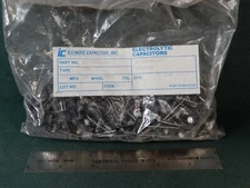 Illinois Capacitor 220uf 10V Electrolytic Capacitors Qty 200 NOS Sample = 190uf