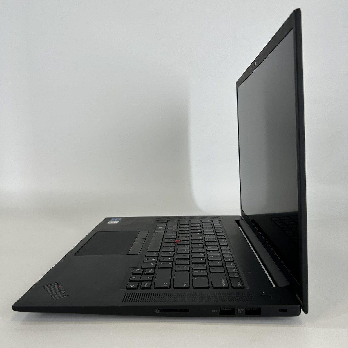 Lenovo ThinkPad P1 Gen 4 16 UHD+ i7-11800H 2.3GHz 32GB 1TB RTX