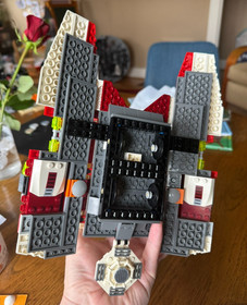 LEGO Star Wars 7679 Republic Fighter Tank&ndash; Complete w/ 2 Clone Troopers & Manual