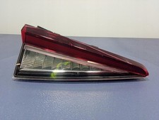 SKODA ELROQ 50 24- LINKE HECKKLAPPENLAMPE 5LJ945307 / AM 43183
