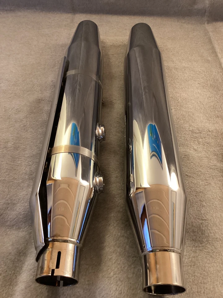 Silenciador silenciador original Harley Davidson Softail Deluxe FLSTN e4 - Imagen 2 de 4