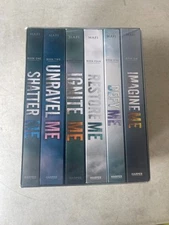 Shatter Me Series 6-Book Box Set : Shatter Me, Unravel Me, Ignite Me, Restore Me
