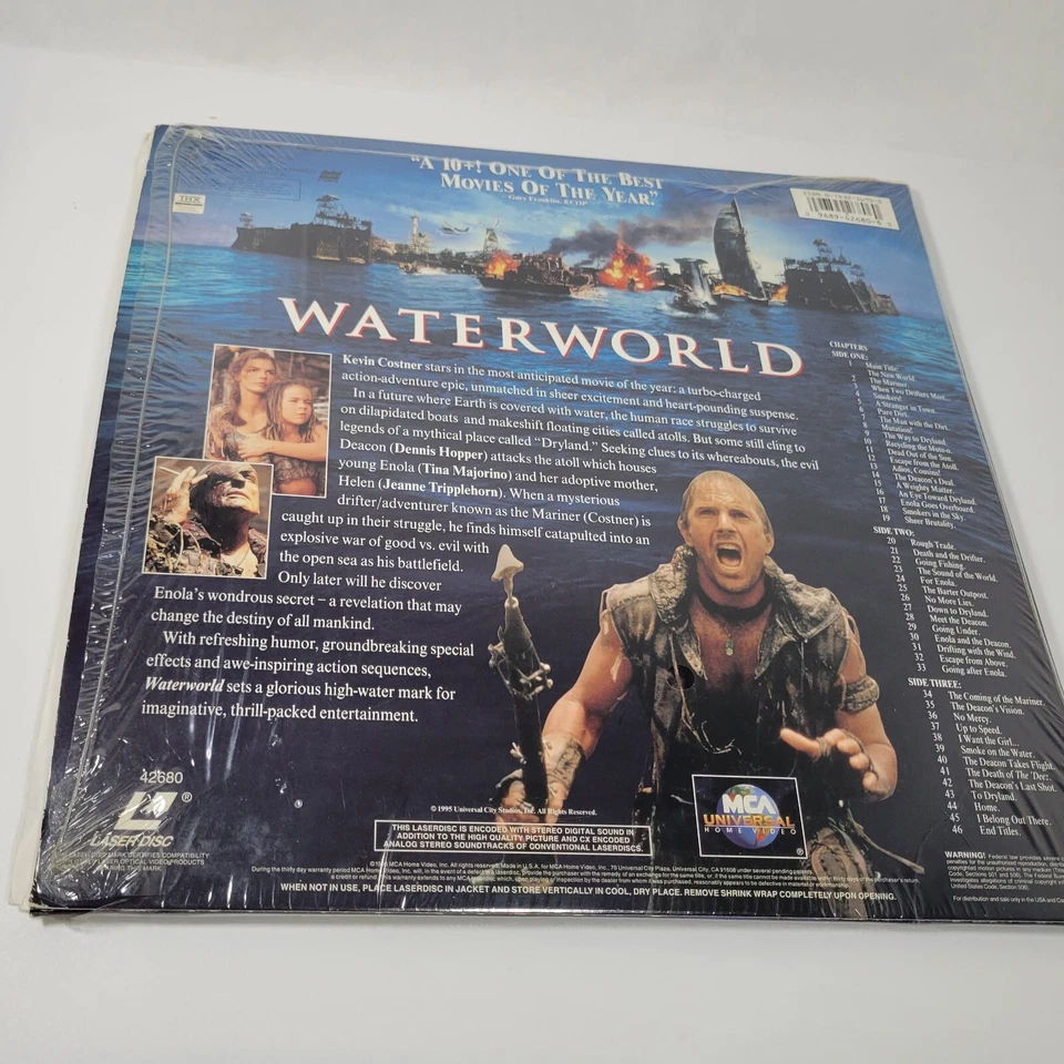 Goldeneye 1995 Laser Disc THX Letter-Box Edition 2 Disc Set 007 James Bond used  — 第 4/4 张图片